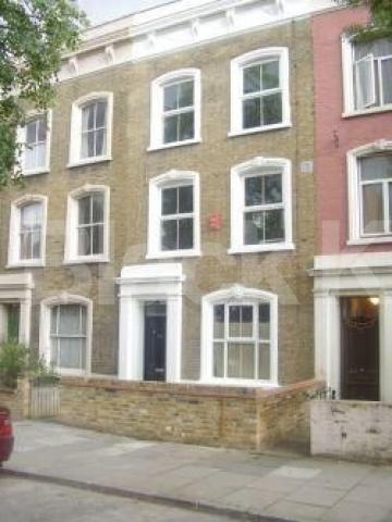 			UNDER OFFER, 3 Bedroom, 1 bath, 1 reception Flat			 Salterton Road, Holloway